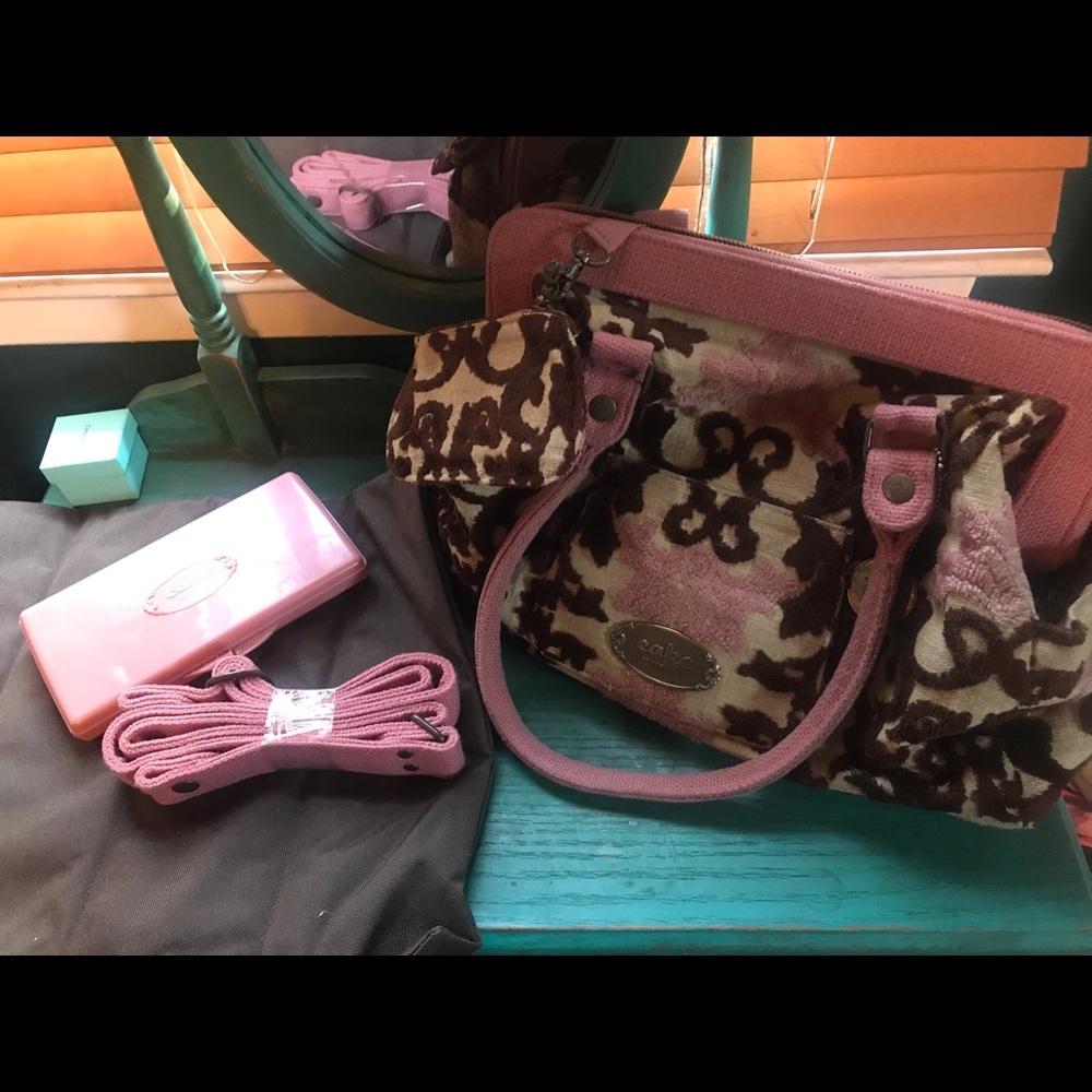 Petunia Pickle Bottom Cake Bag